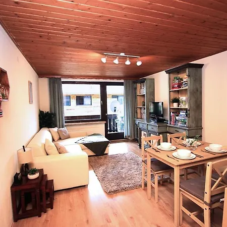 Apartment Edelweiss *