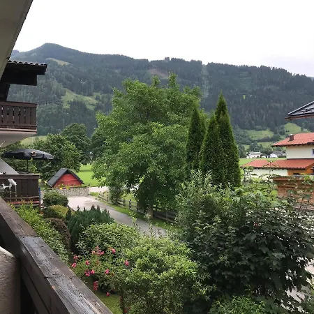 Edelweiss Apartment Maishofen